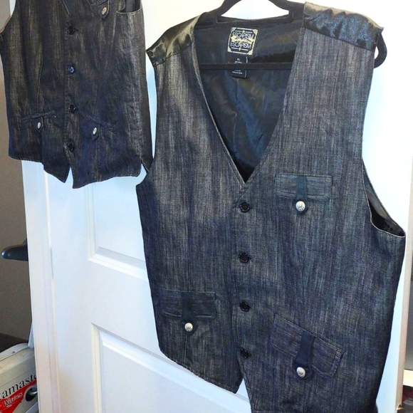 Men's Denim Vests - Picture 1 of 1